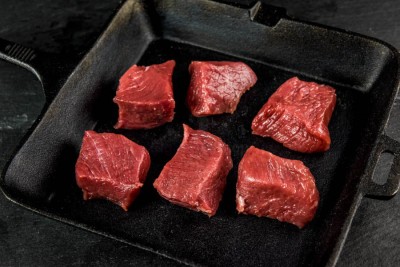 Свинина ошеек на шашлык 1 кг - купить в Новояшево